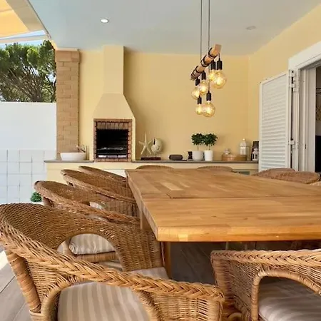 Vivenda Em Marina Tenis Academy Villa *