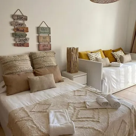 Βίλα Vivenda Em Marina Tenis Academy *