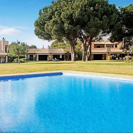 Βίλα Vivenda Em Marina Tenis Academy