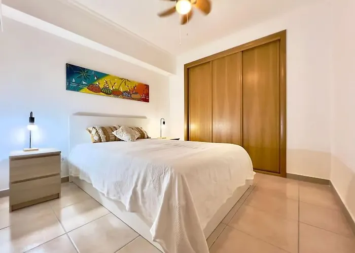 别墅 Vivenda Em Marina Tenis Academy