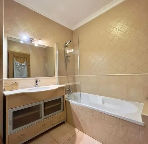 别墅 Vivenda Em Marina Tenis Academy *