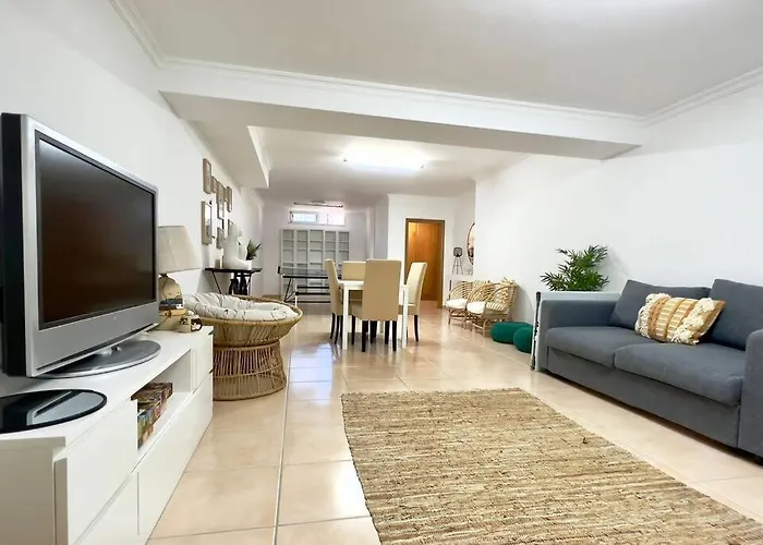 Vivenda Em Marina Tenis Academy * 维拉摩拉