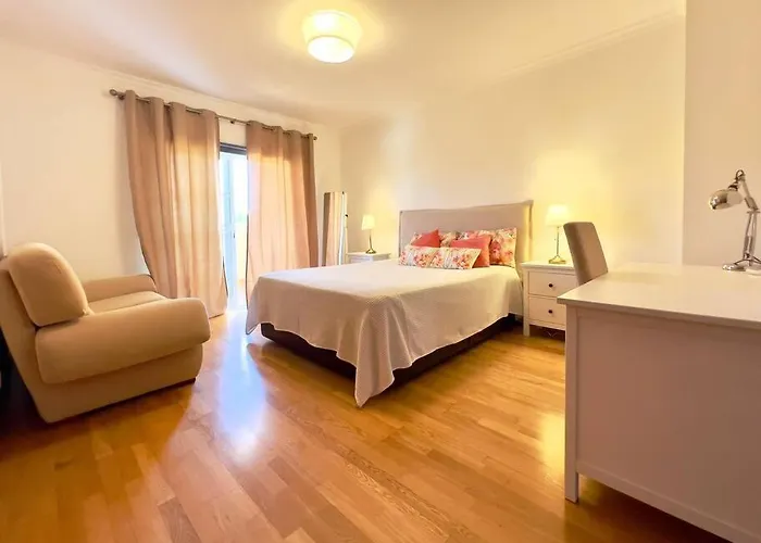 别墅 Vivenda Em Marina Tenis Academy *