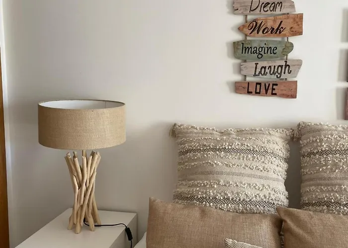 Vivenda Em Marina Tenis Academy