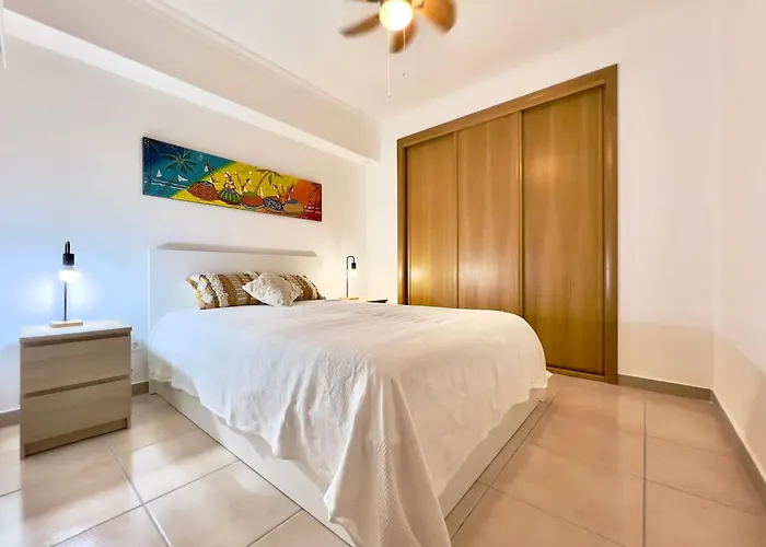 Vivenda Em Marina Tenis Academy 别墅 *